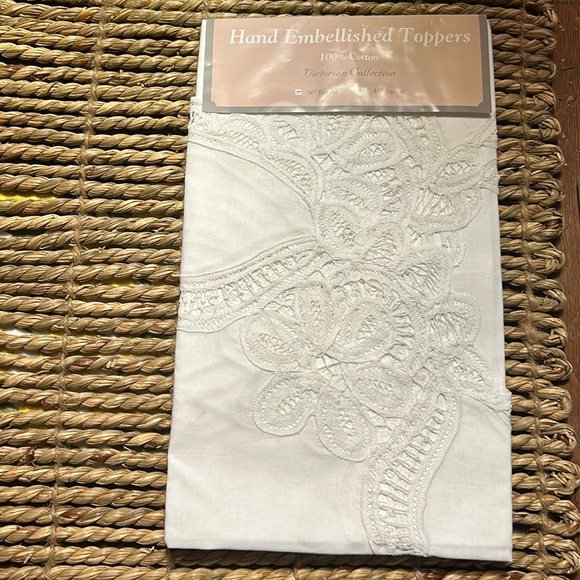 Hand Embellished Topper in Battenburg lace. 36 inches round. Never used. - Picture 2 of 9